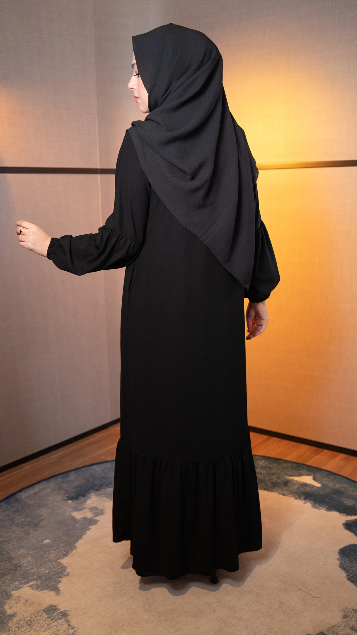Hatice Ulaş Siyah Nidâ Ferace
