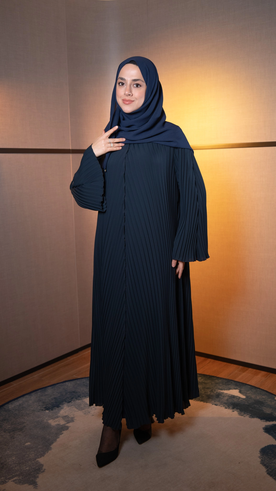 Pieef Lacivert Akor Abaya