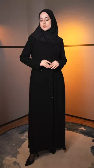 Hatice Ulaş Siyah Su Yolu Ferace