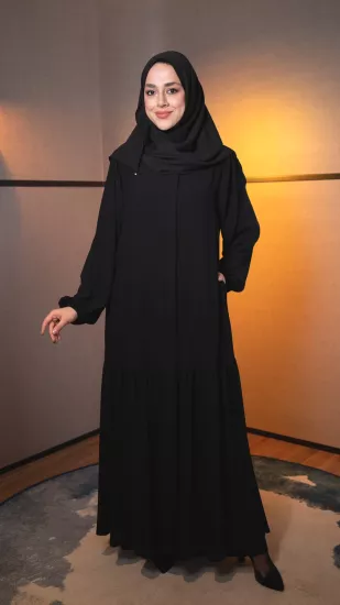 Hatice Ulaş Siyah Zer Ferace