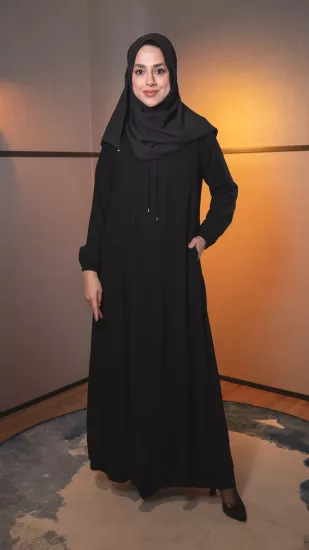 Hatice Ulaş Siyah İmza Ferace