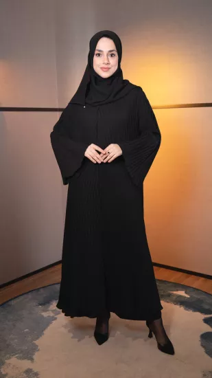 Pieef Siyah Akor Abaya