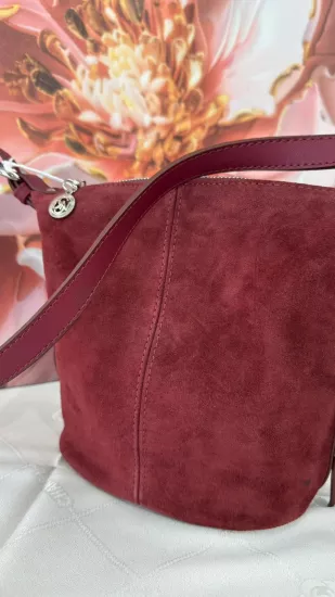 DSN-Bordo Süet Dokulu Püskül Detaylı El ve Omuz Çantası