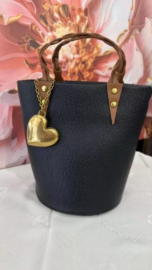 DSN-Gold Kalp Detaylı Siyah Günlük Çanta