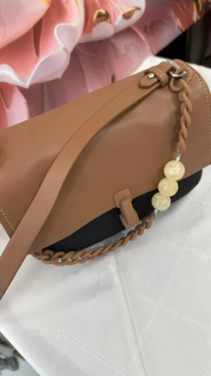 DSN-Siyah ve Taba Zincir Detaylı Omuz Çantası