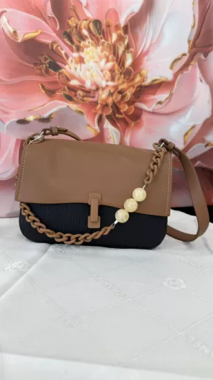 DSN-Siyah ve Taba Zincir Detaylı Omuz Çantası