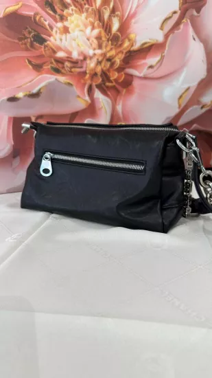 DSN-Siyah Büzgü Askılı Çapraz Çanta